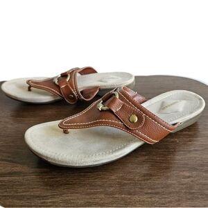 St. Johns Bay Comfort Thong Sandals Women's 7 1/2 M Faux Leather Boho Summer Day